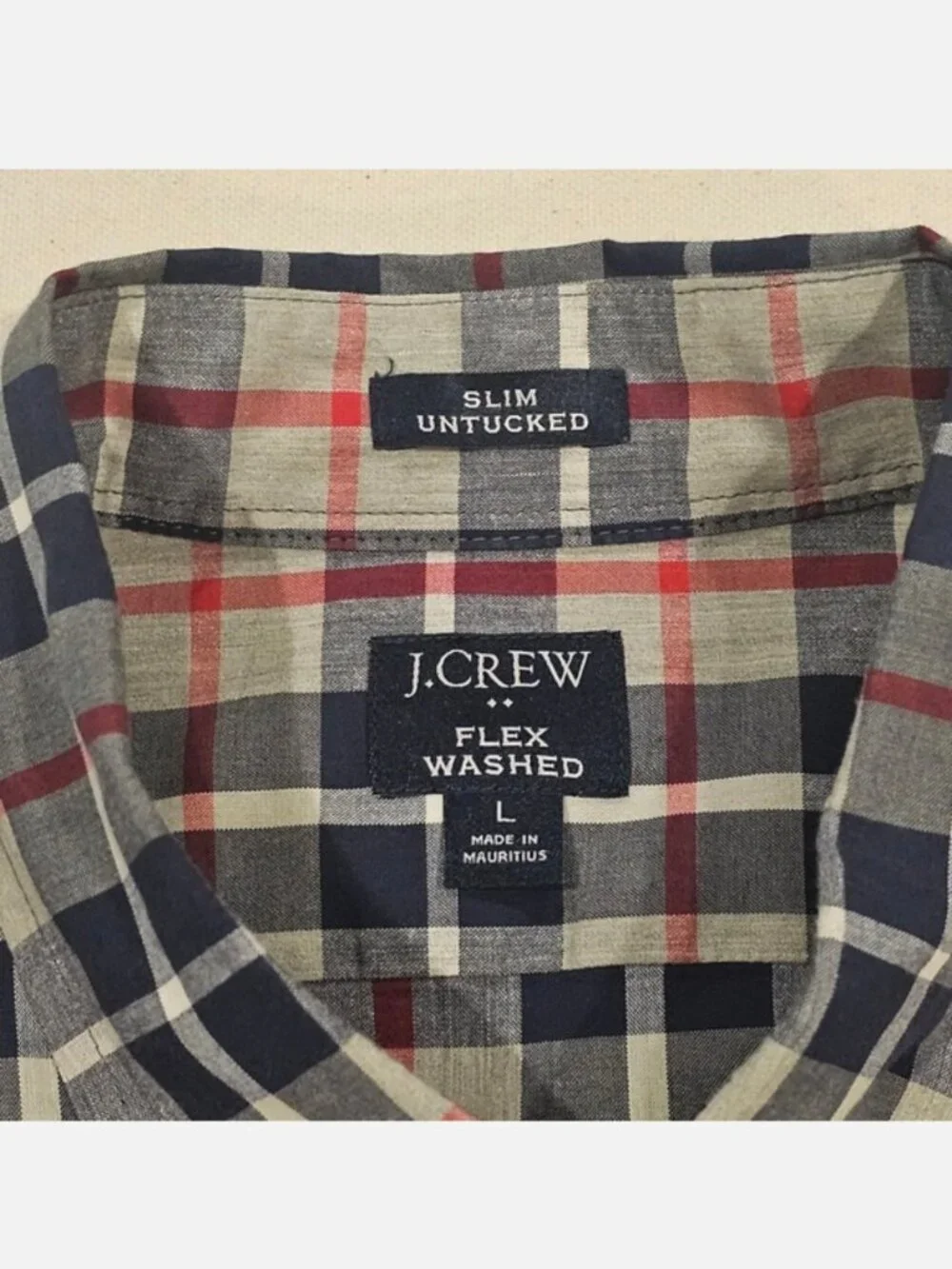 J. Crew Slim Fit Untucked Button Down L